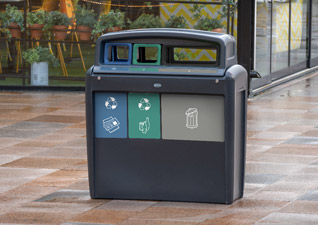 Poubelle de tri sélectif Nexus® Évolution City Duo - ce conteneur de tri sélectif d’extérieur s’adapte parfaitement à votre programme de recyclage