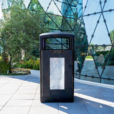 Origin™ Insight 110 transparante veiligheidsafvalbak Gemaakt van gerecycled materiaal